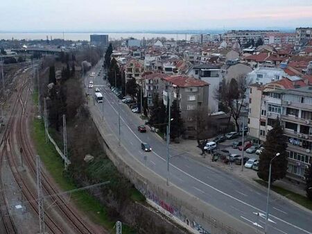 Ремонтът на бул. „Иван Вазов“ продължава от 14 април, вижте как се променя маршрутът на градския транспорт