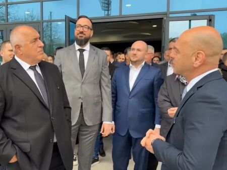 Вижте къде в Бургас да изкарате курс за оръжие или да постреляте за удоволствие