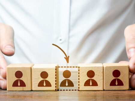 Световната банка предупреди за глобален недостиг на работни места