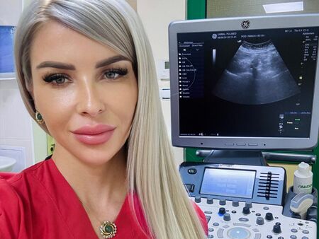 Диетолог алармира: Похапването зад волана ни разболява