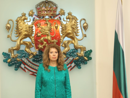 Президентът Йотова с обръщение към нацията (НА ЖИВО)