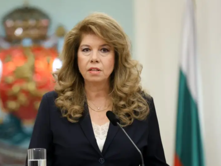 Президентът Йотова призова за ударно гласуване в неделя