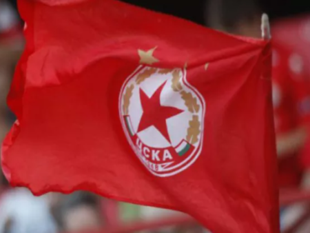 Утре Маргарита Петкова представя премиерно новата си книга „Тъй рече Виктор“ в Бургас