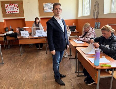 Севим Али: Гласувах за справедлива и разумна България