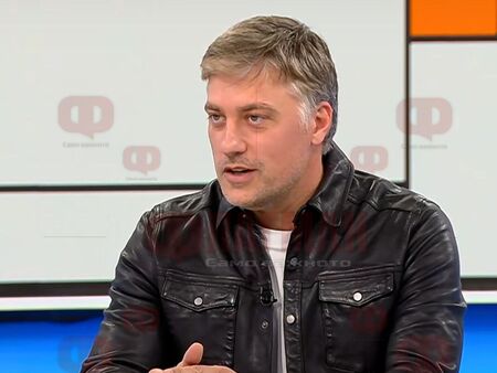 Владо Карамазов: Борбата ми е с купения вот, а фотографският ми проект е международен успех