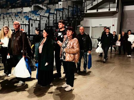 Междинни резултати от Бургас: Румен Радев гони 50 %, ще има ли изненада в листата на ГЕРБ