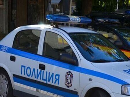 Двама хванати с дрога в Бургаска област