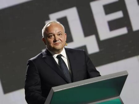 Демерджиев и Янкулов влязоха в спор за начина за отстраняване на Сарафов