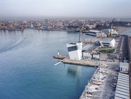 "Пристанище Бургас“ ЕАД приключва 2025 г. с печалба