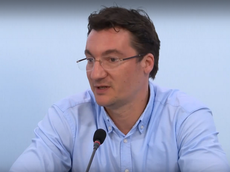 Оставката е на масата: Зарков иска вот на доверие от БСП, при подкрепа - готви мащабна промяна