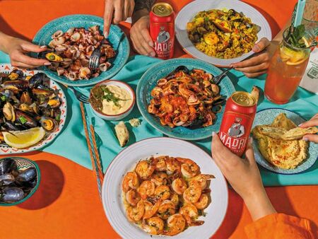 La Flor Bar & Grill в Бургас и Слънчев Бряг с подаръци за своите клиенти!