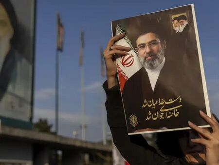 Утре Маргарита Петкова представя премиерно новата си книга „Тъй рече Виктор“ в Бургас