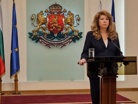 Президентът Илияна Йотова свиква Народното събрание на 30 април