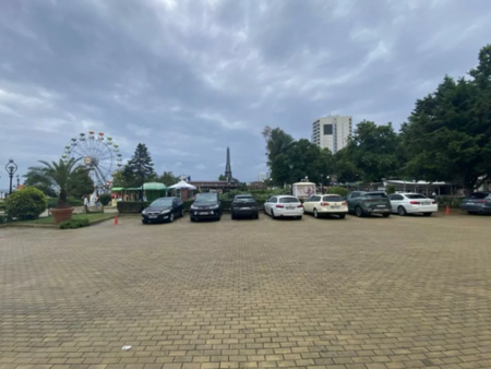 Драстично поскъпване на паркингите по Северното Черноморие: Как цените се закръглят от лев в евро