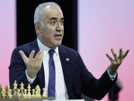 Легендата Гари Каспаров: Става ми лошо като чуя израза "войната на Путин"