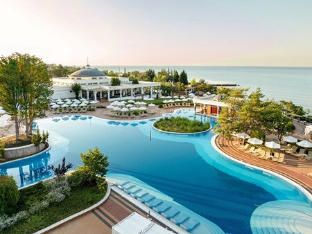 Почивка в сърцето на природата и лукса – Dreams Sunny Beach Resort & Spa отваря врати за новия сезон