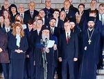 "След малко безсмъртните герои ще преминат тържествения марш заедно със своите наследници - новото българско войнство", каза духовникът