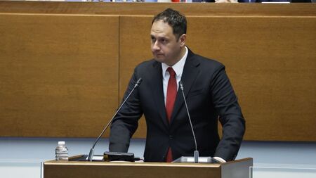 Румен Радев и ПБ се захващат с галопиращите цени приоритетно