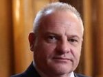 „Прогресивна България“ се разграничават от „Прогресивно Карлово“: Спор за името и политическа принадлежност