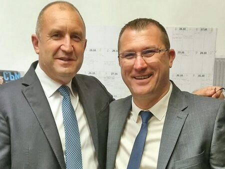Преходът на Румен Радев от независим президент до политическа фигура с твърда власт и ролята на Копринков и Христов