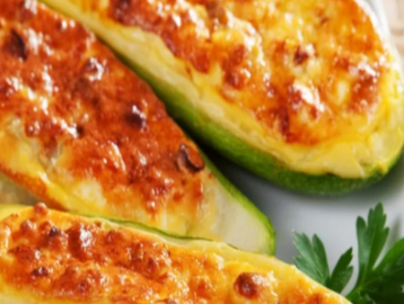 Тиквички със сирене и чесън: Лесна и вкусна рецепта