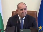 Необходим е всеобхватен подход, който едновременно да повишава прозрачността на ценообразуването и да ограничава незаконните практики и нелоялната конкуренция, каза премиерът