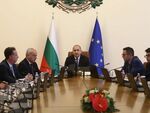 Радев назначава брюнетка от времето на Фандъкова за шефски пост в София Снимка