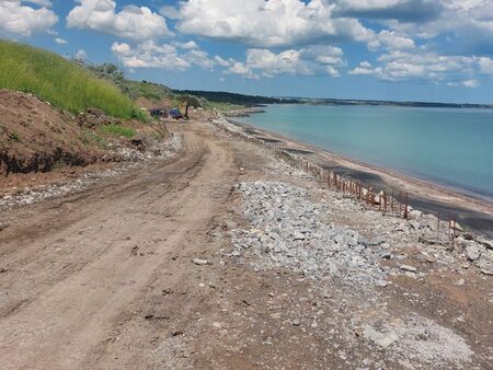 Докъде стигна ремонтът на свлачището към кв. Сарафово