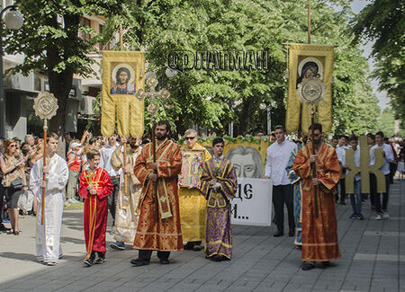 10 500 ученици и културни дейци ще се включат в най-пъстрото шествие за 24 май в Бургас
