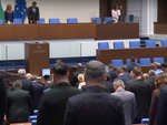 Минута мълчание в парламента в памет на Любен Дилов