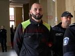 Георги Господинов явно е готов да понесе максималната присъда, тъй като и до този момент не е пожелал да говори за дрогата