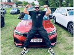 Васко Филипов е от ромски произход, на 28 години. Заедно със свой авер, си спретнали гонка на шосето, което представлява дълъг прав участък