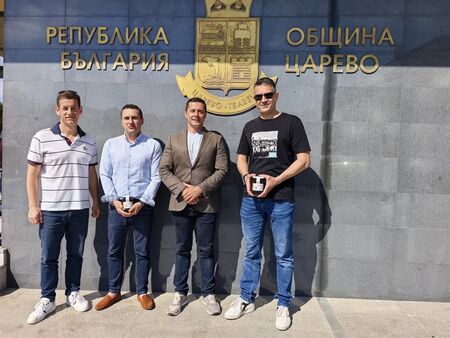 След успехите на отбора по волейбол, кметът Марин Киров проведе среща с част от ръководството на Българската федерация по волейбол