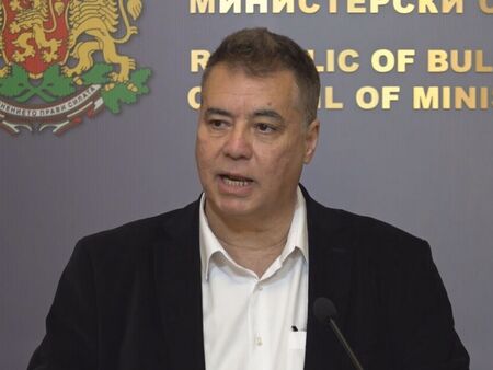 НАП с нов стар шеф. Кой е Борислав Михайлов