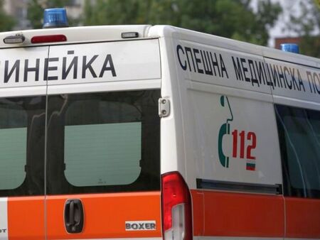 Тежка катастрофа край Якоруда, трима са ранени, а двама загинаха