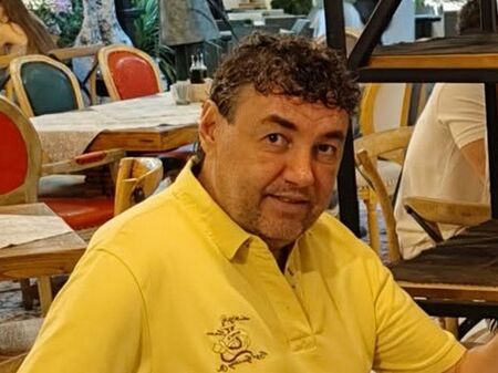 Внепазно почина собственикът на голяма верига хранителни магазини