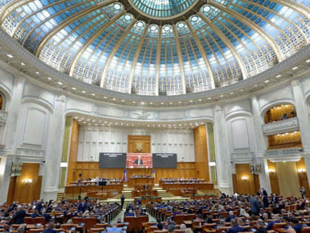 Румъния направи първа крачка към закон за обединение с Молдова