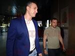 Докато продължава тази война, трябва да получаваме подкрепа от нашите съюзници, каза легендарният боксьор