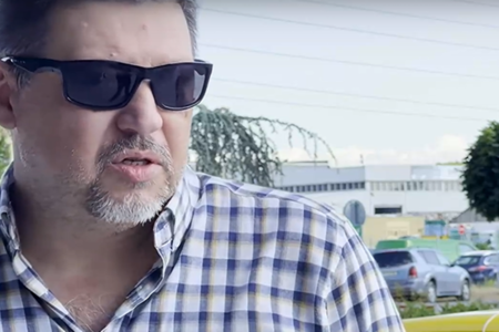 Прокуратурата погна таксиджията от скандалния клип с младата клиентка