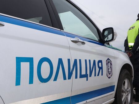 Издирват 11-годишната Наталия, изчезнала при мистериозни обстоятелства с 40-годишен мъж (СНИМКИ)