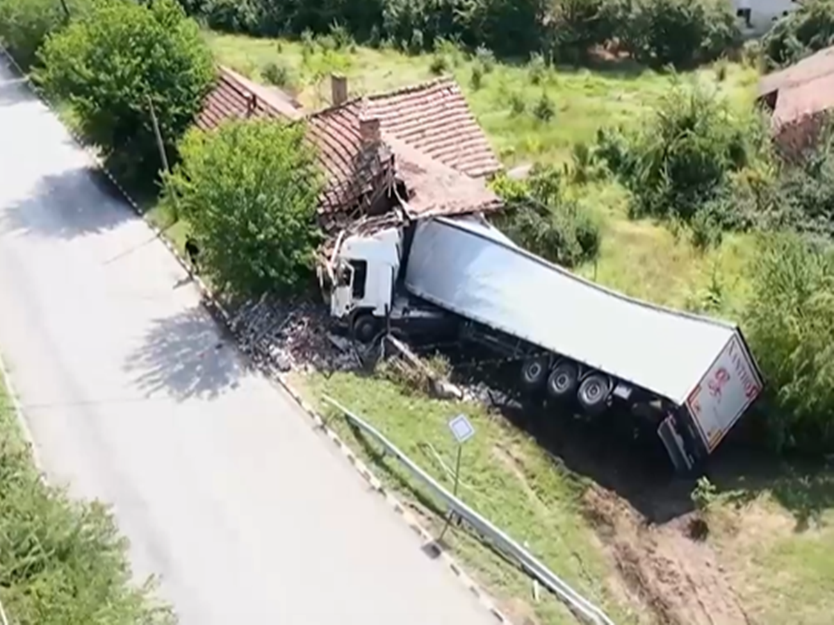 Против липсата на контрол сме а не строителството зоват жители