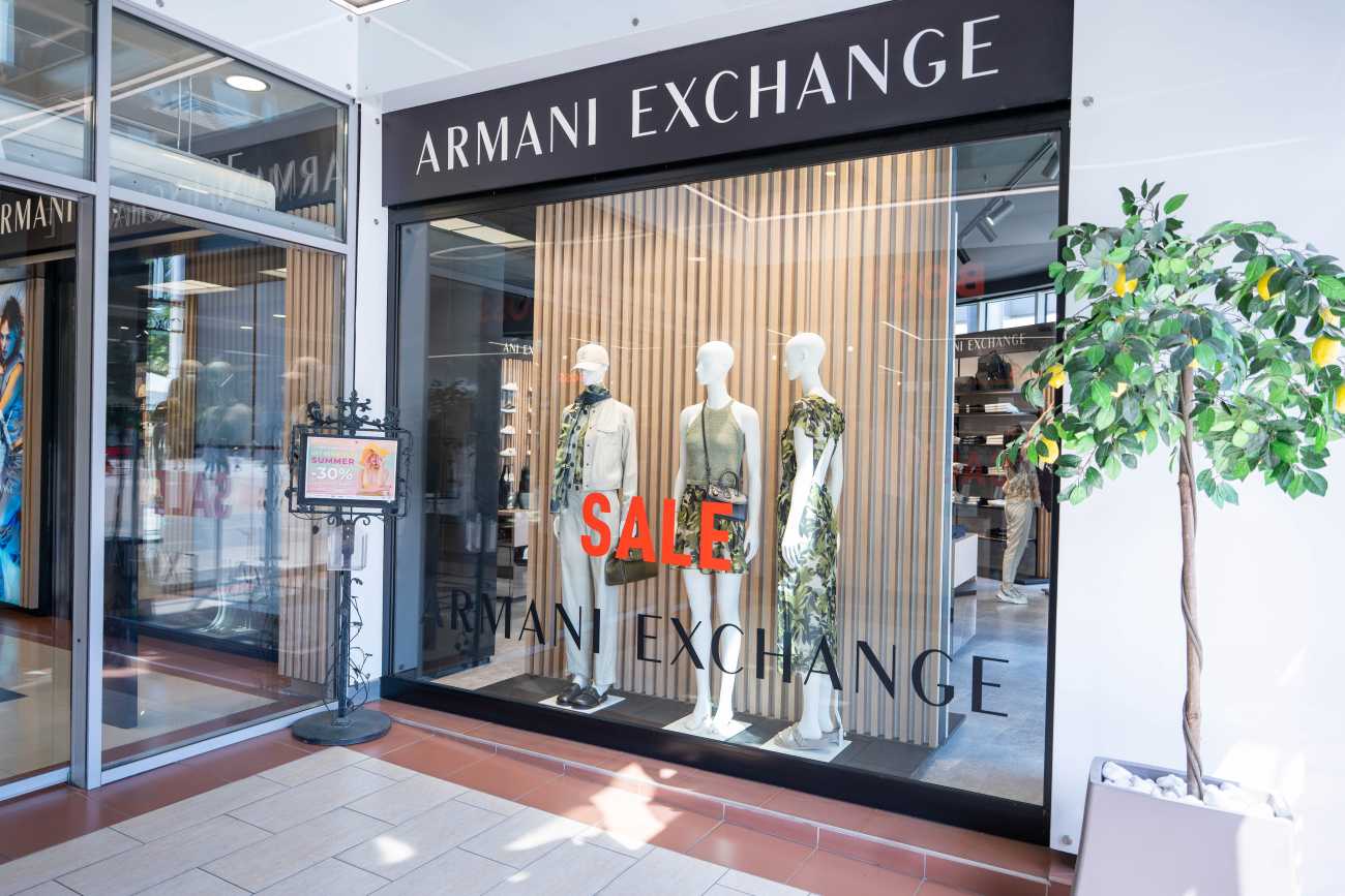 В кампанията участват новите колекции на EA7 Armani Exchange BOSS