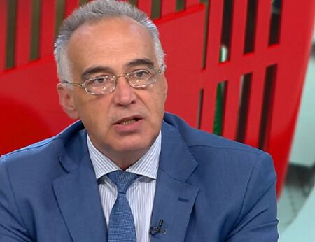 Антон Кутев: Илияна Йотова кандидат за президент на ПБ? Не мога да кажа нищо, още съм член на БСП