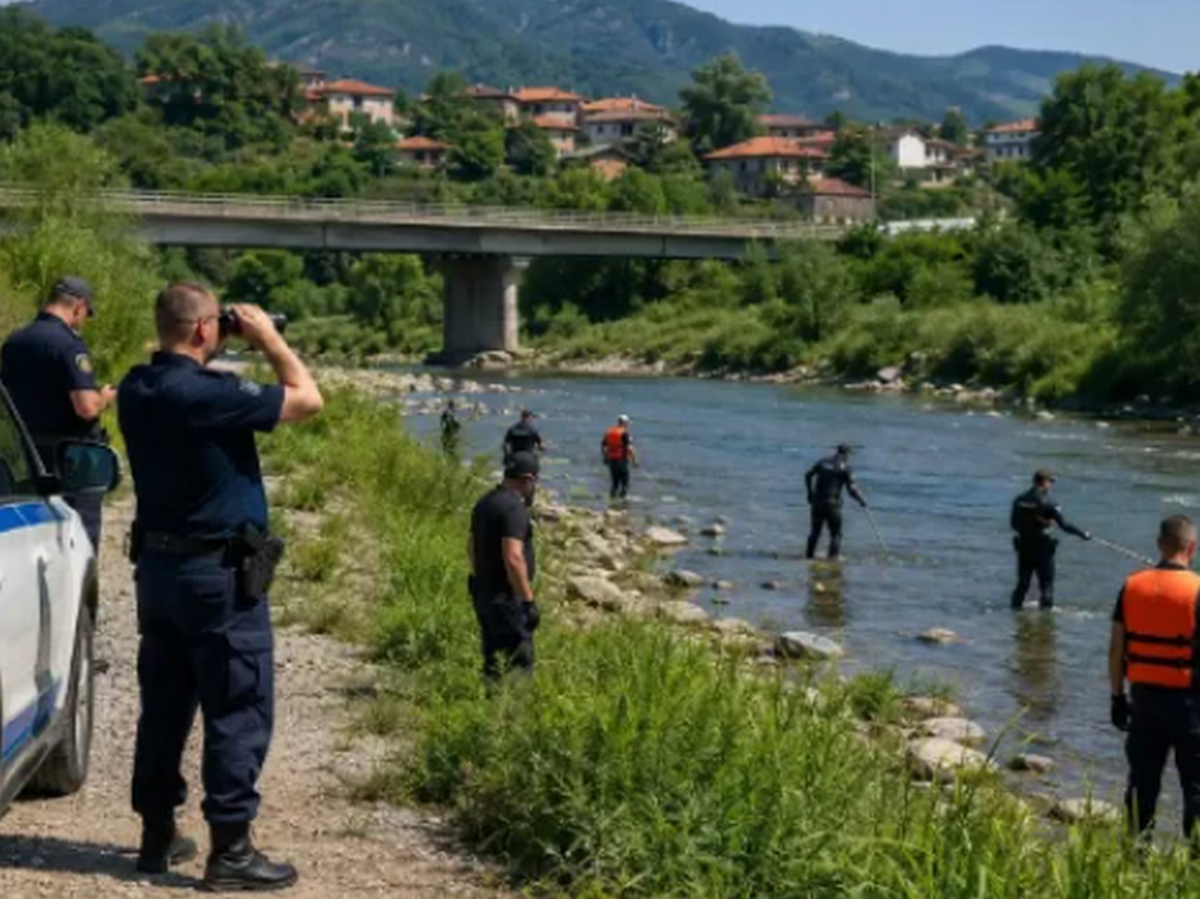 Над 24 часа десетки спасители водолази и доброволци претърсваха коритото