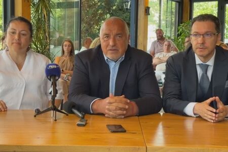 Аз отговарям за Десислава Атанасова за времето, когато е била в ГЕРБ, каза Бойко Борисов