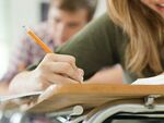 Излезе първото класиране за 8. клас: 55 хиляди ученици проверяват къде са приети