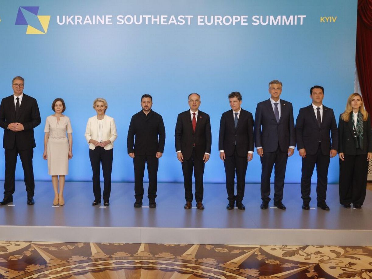В документа се говори за укрепване на украинската ПВО по
