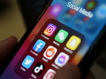Срив на Facebook: Хиляди потребители останаха без достъп до социалната мрежа