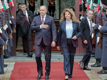 Ще гласувам за който отиде на балотаж срещу Илияна Йотова