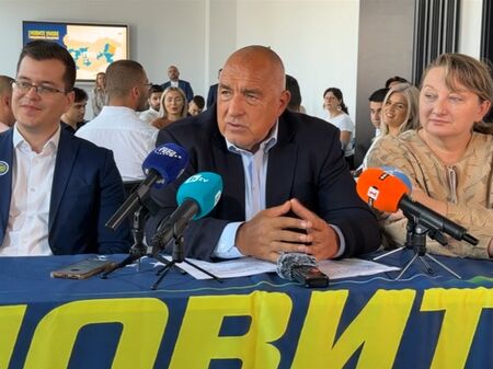Бойко Борисов: ГЕРБ се готви за връщане във властта, улицата ще свали настоящото правителство